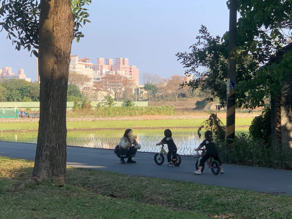 建國眷村馬路